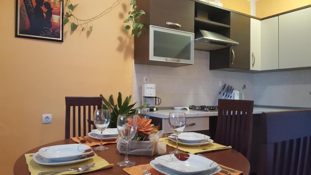 Apartman Ema 4+2 Koromačno Extérieur photo